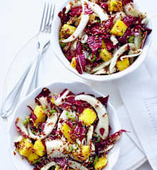 Mango-Radicchio-Salat mit Quinoa
