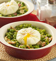 Huevos a la bilbaína con beicon