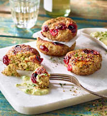 Couscous-Taler mit Cranberrys