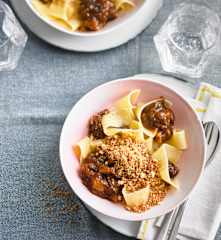 Bröselnudeln mit Backobst