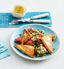 Zucchini-Taboulé mit gebratenem Halloumi