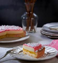 Crostata al frutto della passione e vaniglia