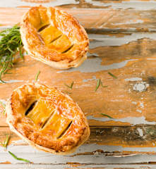 Empada de pato com alho francês