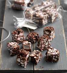 Rocky Road with Turkish Delight Pieces
