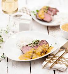 Pierś z kaczki w sosie morelowym