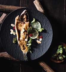 Lubina con salsa de lima