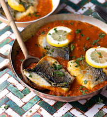 Bacalhau em molho de tomate
