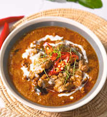 พะแนงหมู