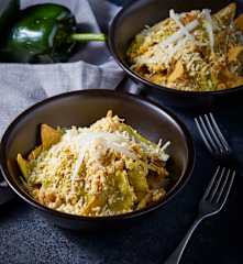 Chilaquiles Poblanos con Pollo