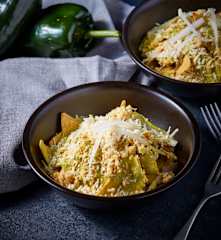 Chilaquiles verdes con pollo