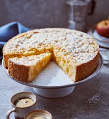 Runder Apfel-Streusel-Kuchen