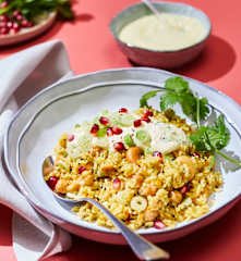 Curry-Reis mit Gewürzjoghurt