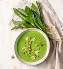 Erdäpfel-Bärlauchsuppe