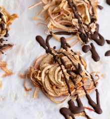 Espirales de manzana con chocolate