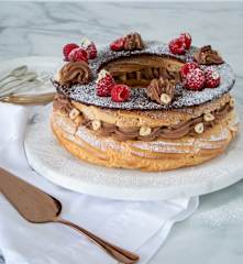 Chocolate choux wreath