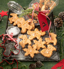 Galletas integrales con romero