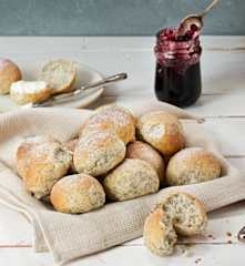Panecillos con semillas de amapola