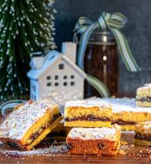 Christmas bakewell slice