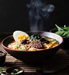 Japonská polévka ramen
