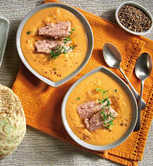 Passato di lenticchie rosse e tonno