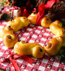 瑞典番紅花聖誕麵包