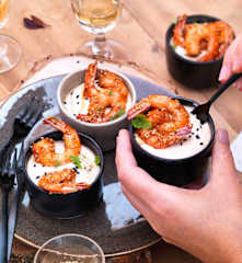 Verrine de houmous au fromage blanc et crevettes