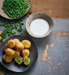 Fritos de ervilha e hortelã