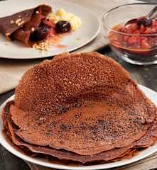 Pastella per crêpes al cacao