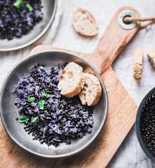 Lentilles beluga aux deux choux et aux lardons