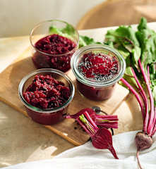 Beetroot and horseradish relish