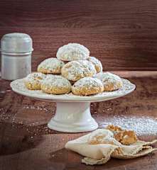 Κουραμπιέδες