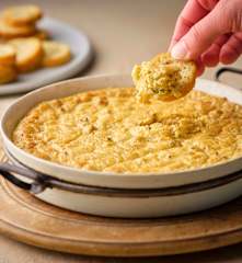 Creamy Vegan Hot Broccoli Dip