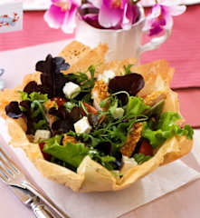 Salada de frango com queijo de cabra