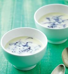 Creme de couve-flor com couve roxa