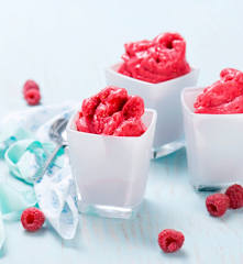 Lody maślankowe o smaku malinowo-pomarańczowym