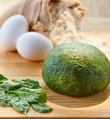 Pasta fresca de espinacas