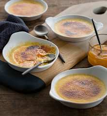 Mandarin crème brûlée