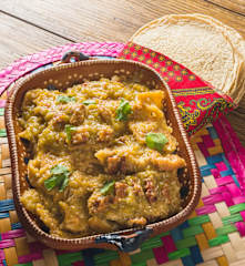 Chicharrón en salsa verde