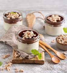 Deser à la Kinder Country® w słoiczku