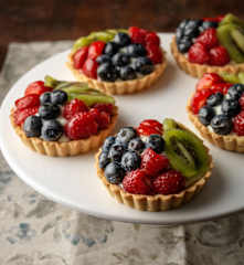 Tartellette alla frutta fresca
