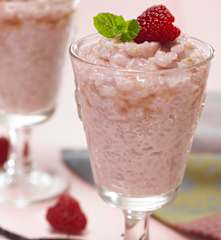 Sladká rýže s malinami