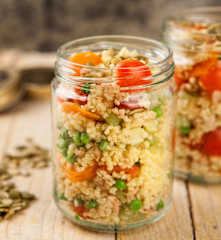 Insalata di miglio e tonno