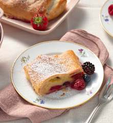 Schneller Beerenstrudel