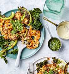 One whole cauliflower