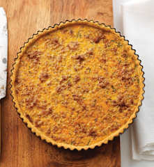Quiche de bolonhesa e legumes