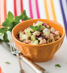 Salada de meloa, queijo feta e presunto