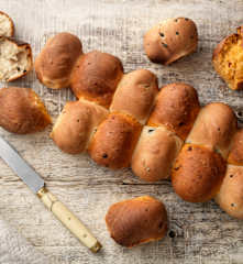 Sun-dried Tomato Tear and Share Bread