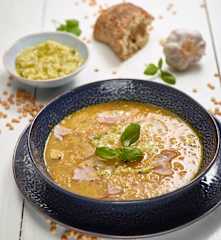 Provensálská hrachová polévka s pistou