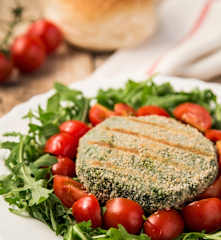 Burger di salmone e spinaci