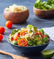 Ensalada de pollo con quinoa